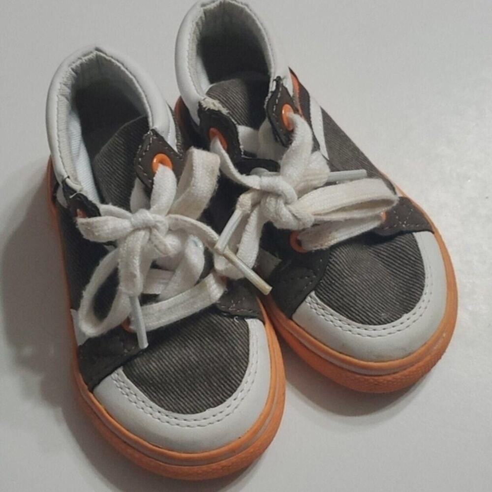 Child Shoes size 6 Orange, White &‎ Brown